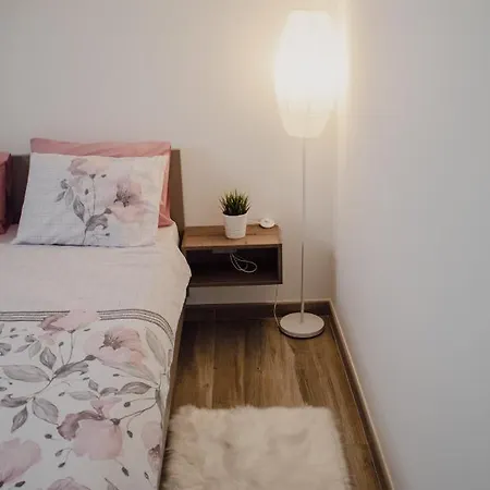 Harmonija Lux Apartamento